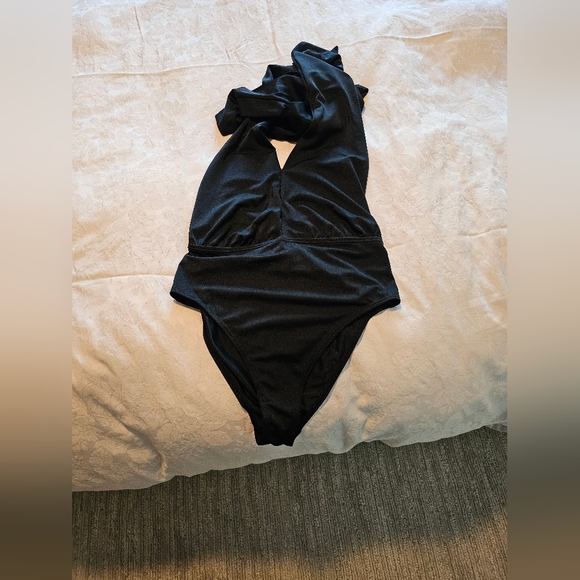 One piece multiway swimsuit  ASOS Size 8 - Picture 8 of 9